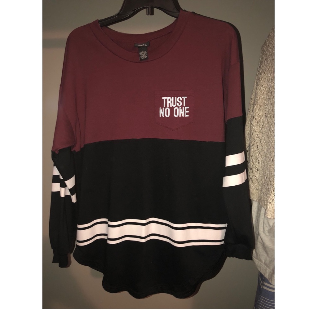 Rue 21 shirt